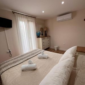 Kamer met een Queen Size Bed